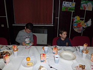 Mikulas_a_futbalisti_02.jpg