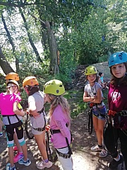 2_Navsteva_lanovej_drahy_v_Stozku_04.jpg